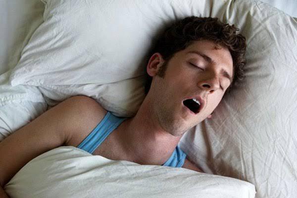 Waspada, Orang Tidur Mendengkur Risiko Kecelakaan Tinggi